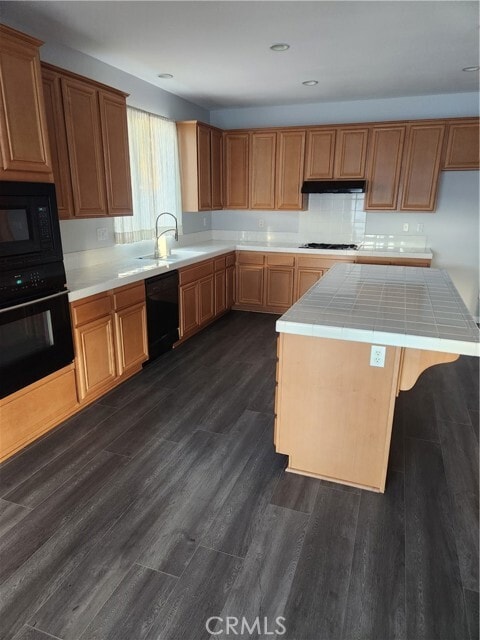 Building Photo - 710 Multnomah Ct