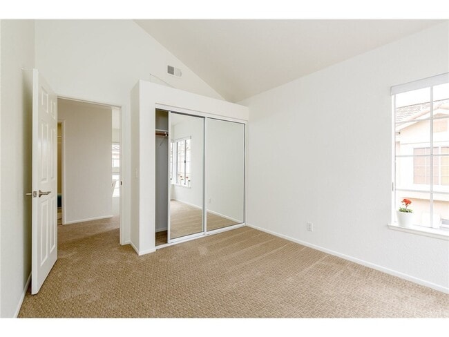 Photo - 14043 Lemoli Ave Townhome