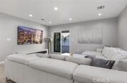 Photo - 13047 Lorne St