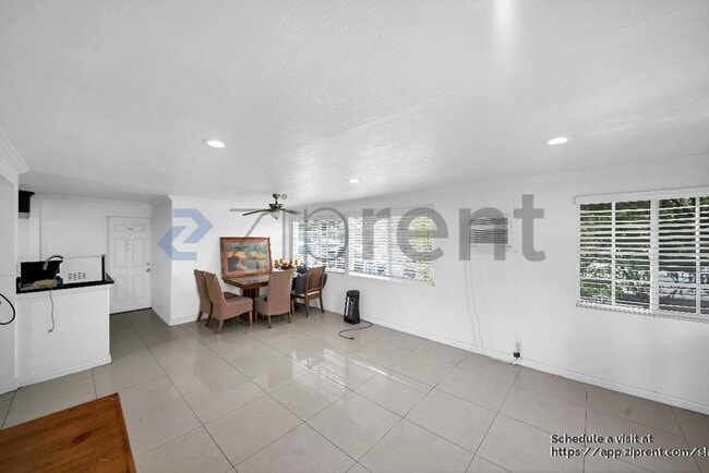 Photo - 17402 Horst Ave