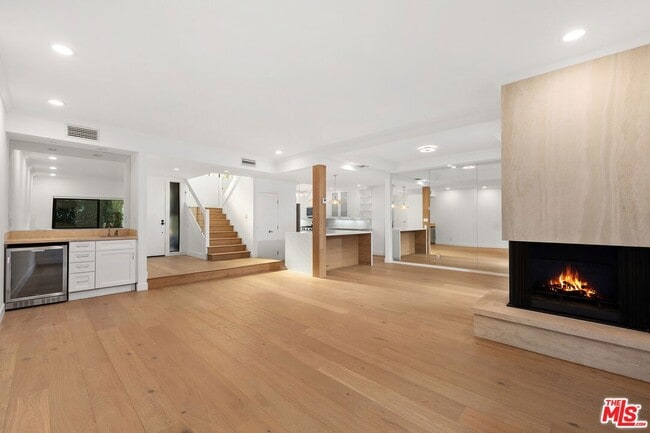 Photo - The Hamptons