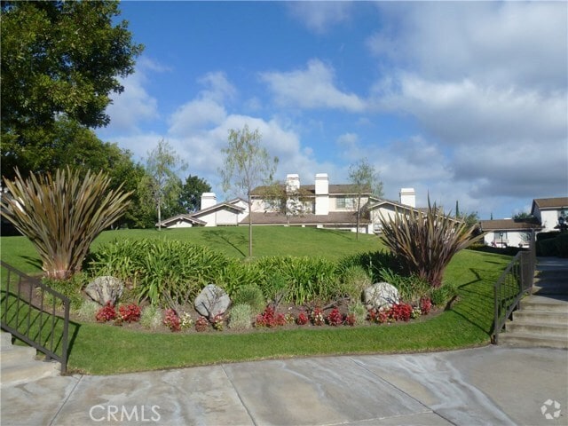 Building Photo - 23 Morning Star Rental