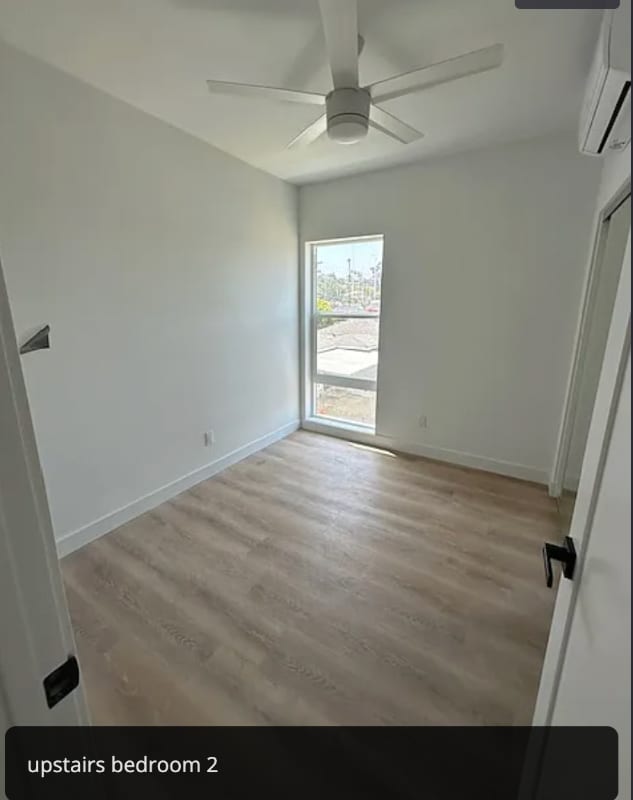 Photo - 4594 Harbinson Ave