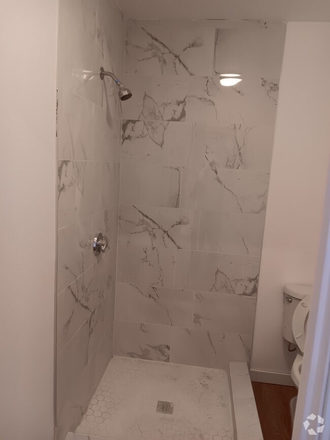 Building Photo - 44277 Carolside Ave Unit ADU Rental