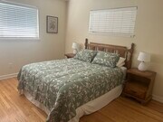 Master Bedroom - Queen Bed - 5835 Babbitt Ave