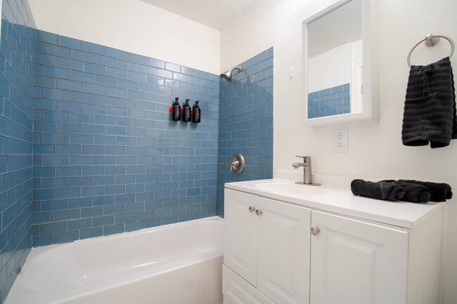 Photo - 6203 Thorn St