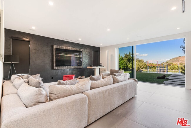 Photo - 3880 Prado del Trigo