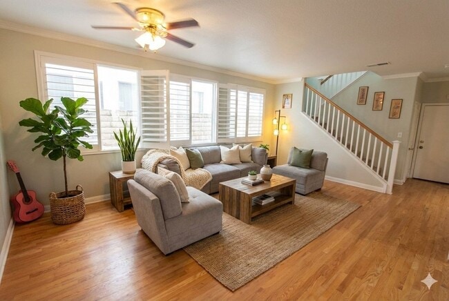 Photo - 25712 Hammet Cir