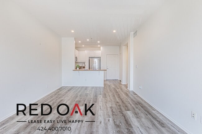 Photo - 633 W Rte 66 Unit 103