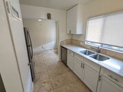 Photo - 11230 Hortense St Unit Apt 5