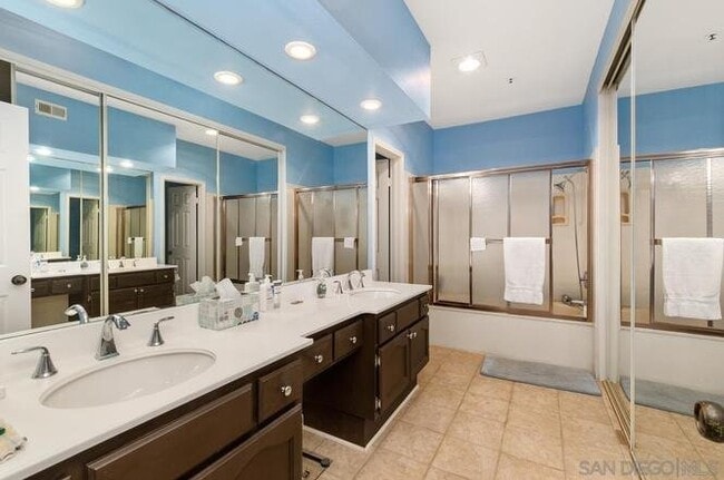Photo - 5875 Friars Rd Unit 4216