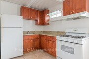 Photo - 3 Bedroom, 1 Bath Apartment close to every...