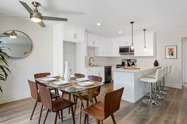 Photo - Pacific Apartment Homes at Emerald