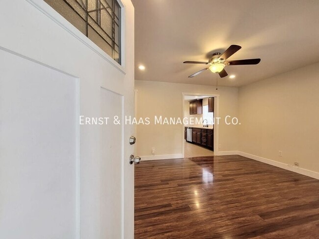 Photo - 8429 Somerset Blvd