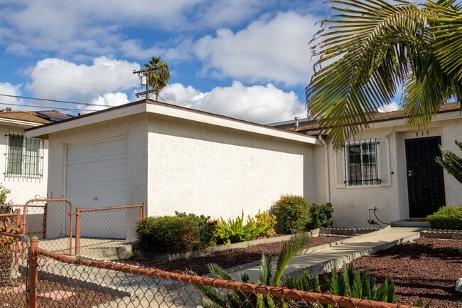 Photo - Beautiful Single Story Family Home Centrally Located Minutes From Downtown San Diego