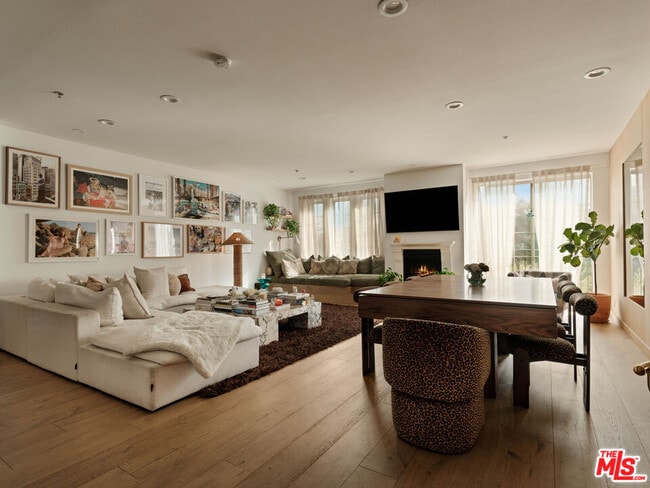 Photo - 10648 Woodbridge St Unit 306