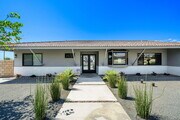 Photo - 79869 Hummingbird Ln House