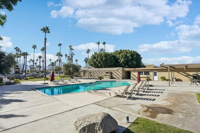 Desert Fountains at Palm Desert - Desert Fountains at Palm Desert Apartments