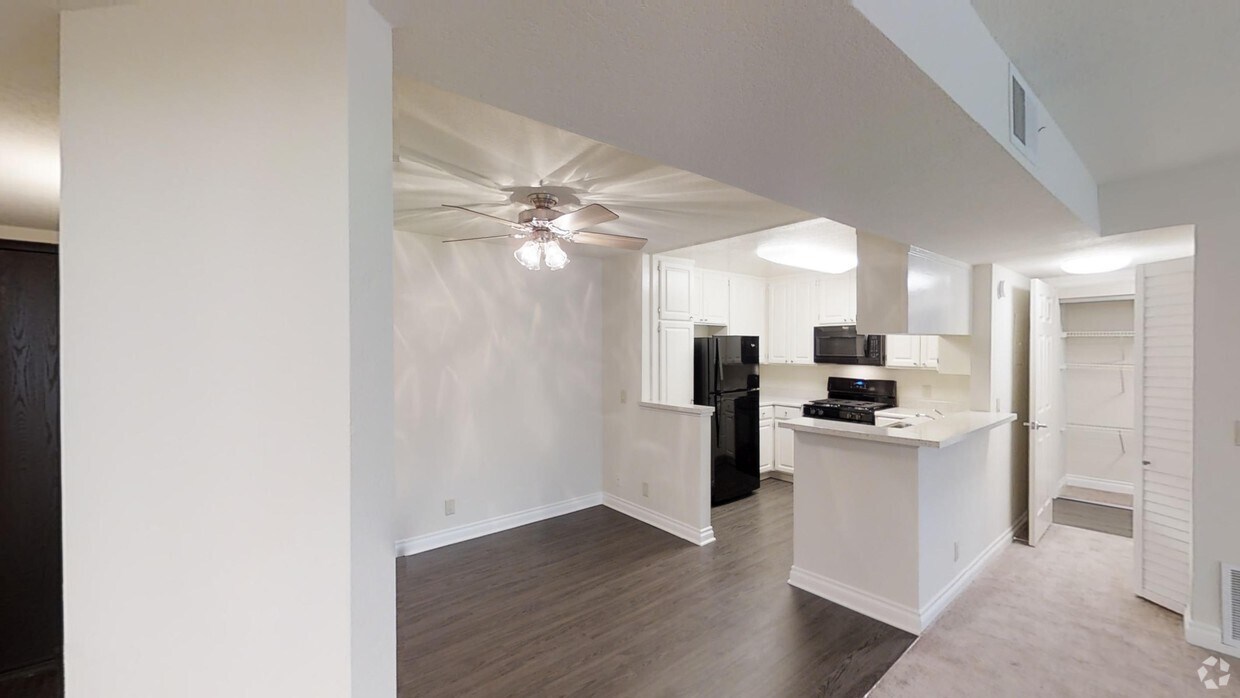 3D Tour - Burbank Gardens Apartments