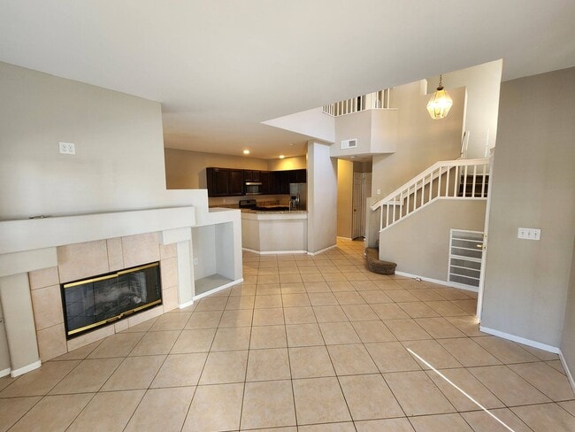 Photo - 4 Bedroom House in Eastlake - Championship Classics Community