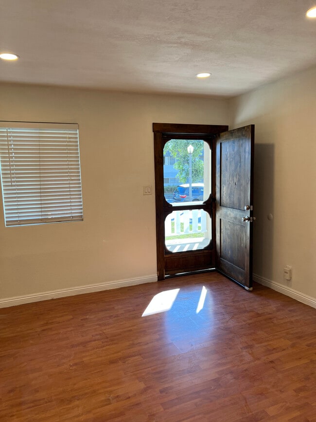 Living Room - 621 S Sierra Vista Ave