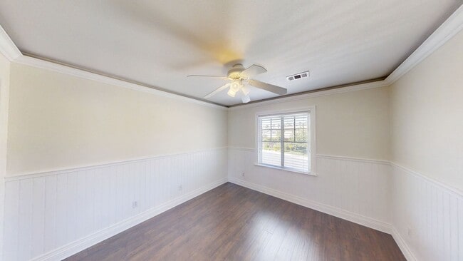 Photo - Beautiful Family Home