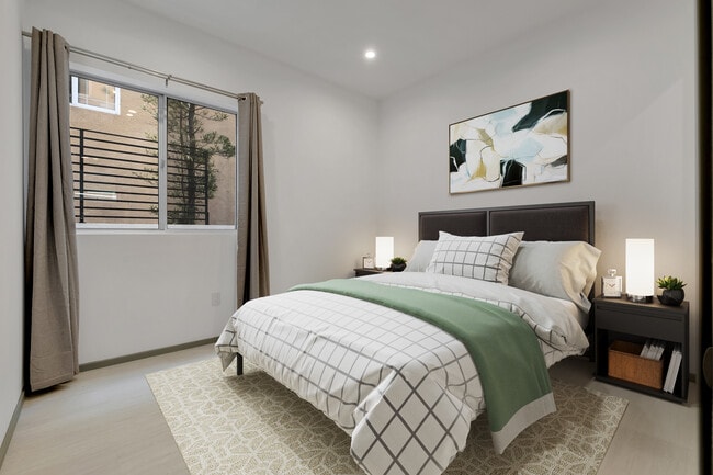 Photo - 1063 S Wooster St