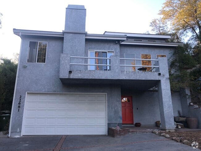 Building Photo - 22681 Cass Ave Rental