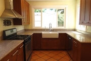 Photo - 244 S Parkwood Ave