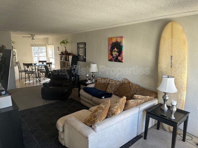 Photo - 4859 Santa Cruz Ave