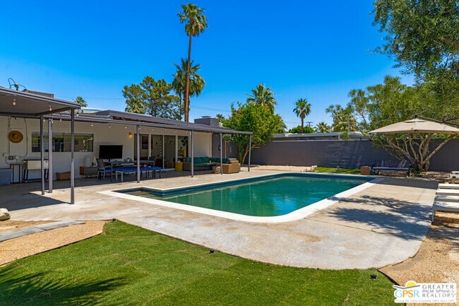 Building Photo - 1405 E Tachevah Dr Rental