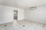 Photo - 2 bedroom Duplex with Huge yard! House