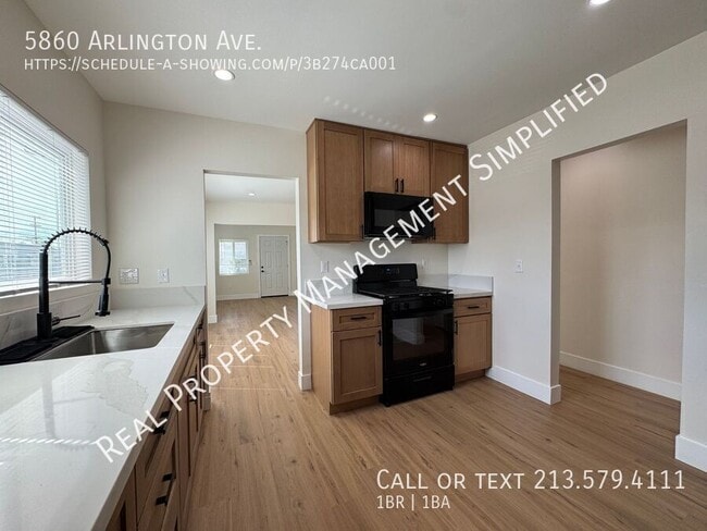 Photo - 5860 Arlington Ave