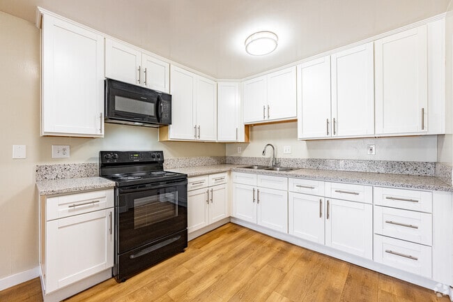 1BR, 1BA - 756SF - Kitchen - Villa Santa Fe