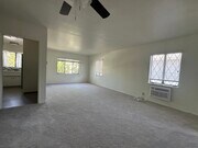 Photo - 1130 N Louise St