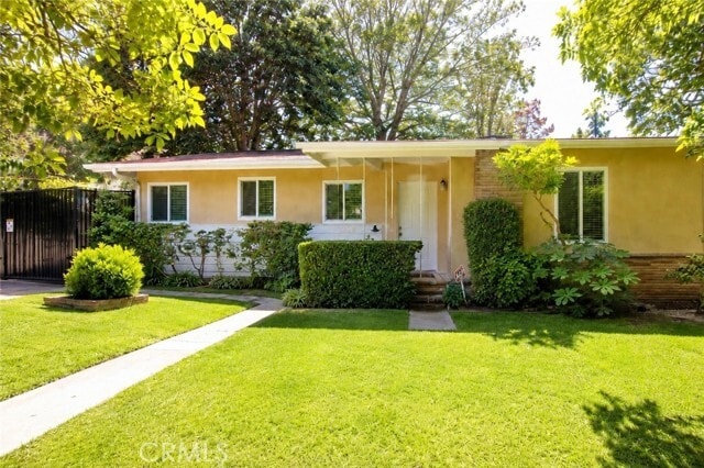 Photo - 1005 Stradella Rd