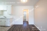 Photo - 157 Daisy Ave Unit E
