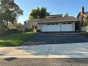 Photo - 28825 Barragan St House