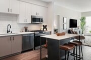 Photo - Silva Apartments