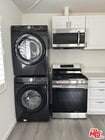Photo - 23954 Hartland St