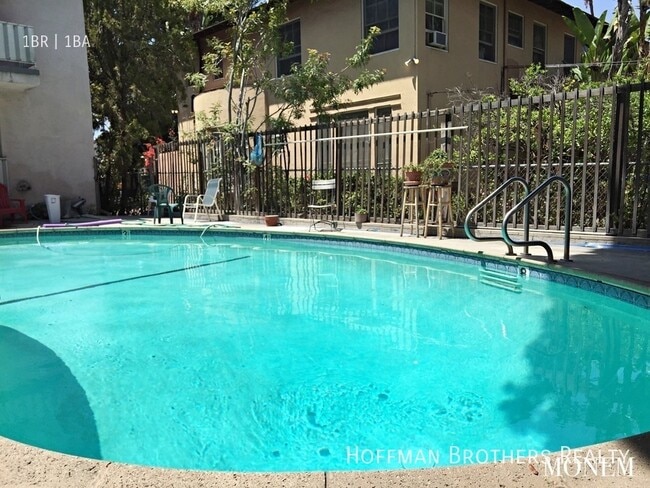 Photo - 1806 N Harvard Blvd Unit 3