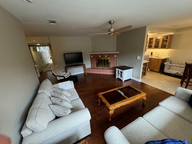 Photo - Coming soon!! beautiful spacious 3 bedroom...