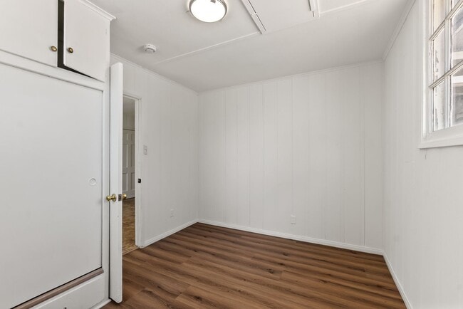 Photo - 4204-4216 E Washington Ave Unit 4216B