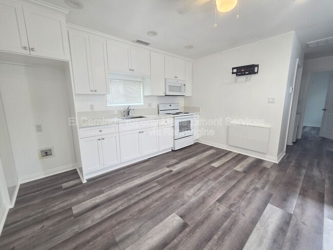 Photo - 8145 San Carlos Ave Unit B