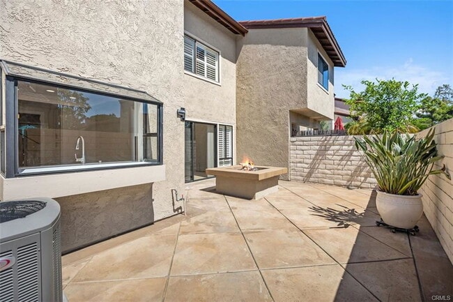 Photo - 25716 Harbor Point Dr