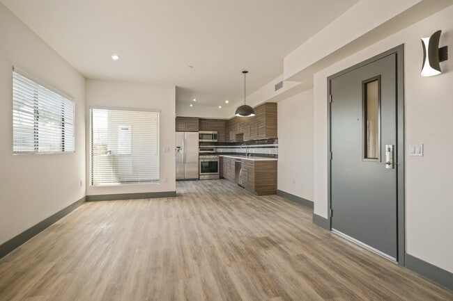 Photo - 3743 Midvale Ave Unit 301