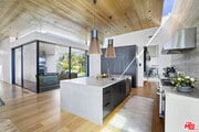 Photo - 6755 Dume Dr