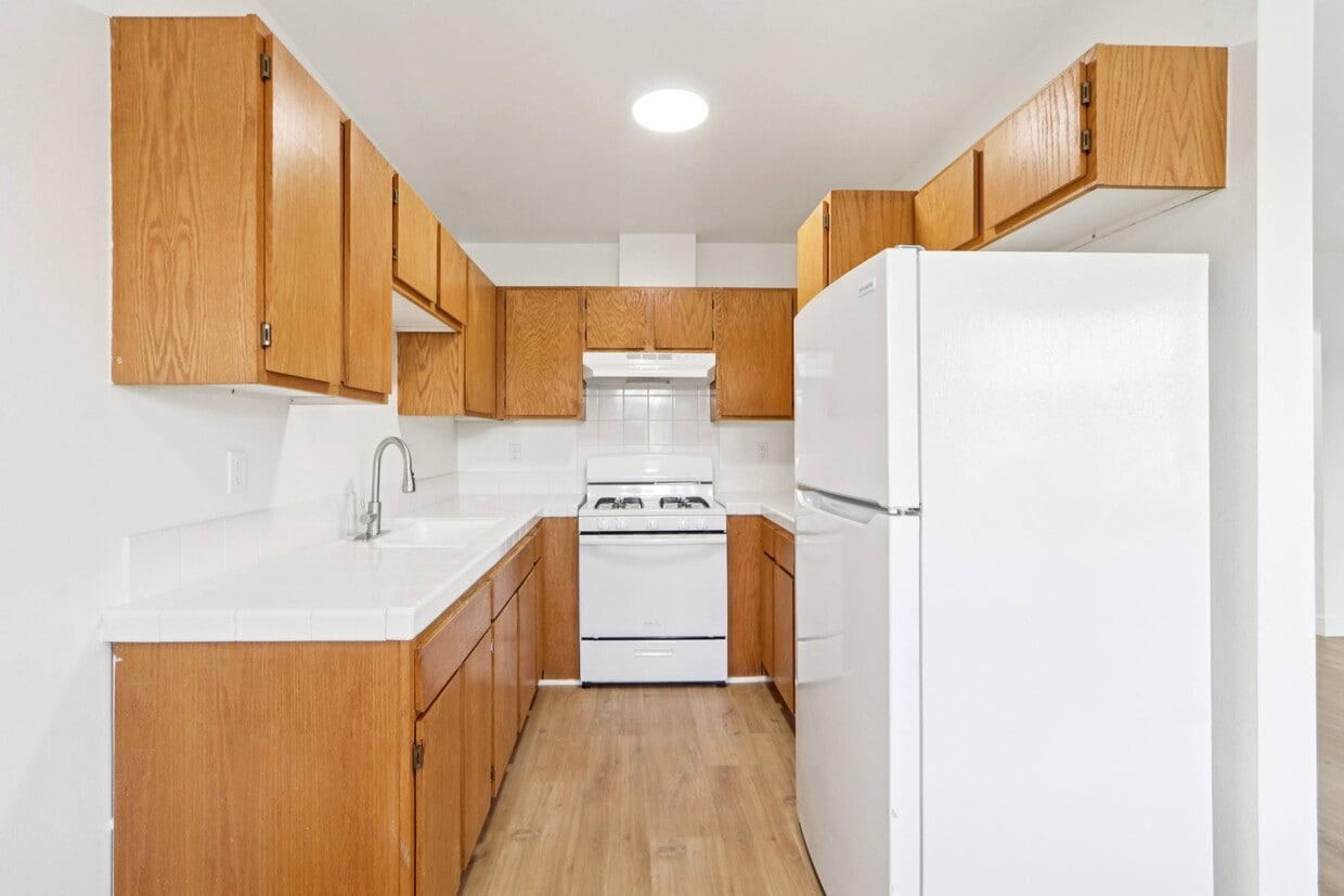 Floor Plan - 1 Bedroom. 1 Bathroom. 0 Half