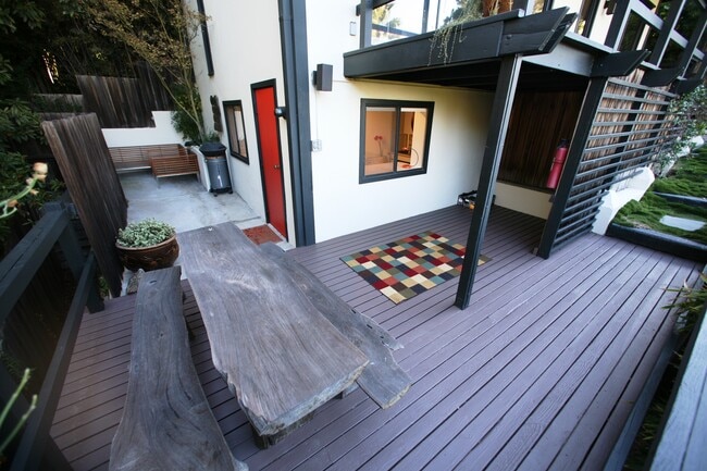 Photo - 1999 N Sycamore Ave