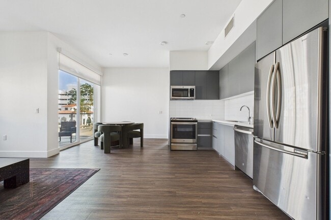 Photo - The Sunset Hue